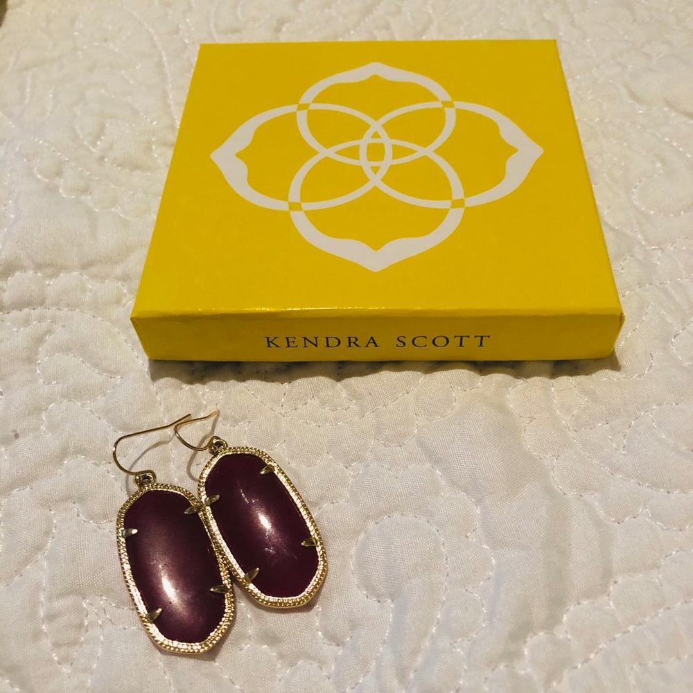 Kendra Scott Elle Earrings